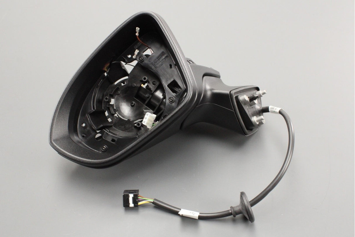Vauxhall Astra K 16-on RHD wing mirror housing (left) 39176316