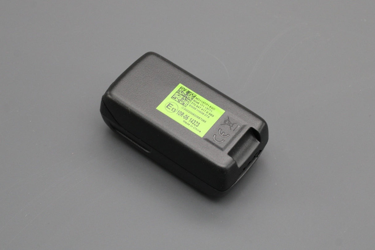 VW Tiguan Transporter Skoda Octavia Karoq magnetic torch 3T0947417E 9B9