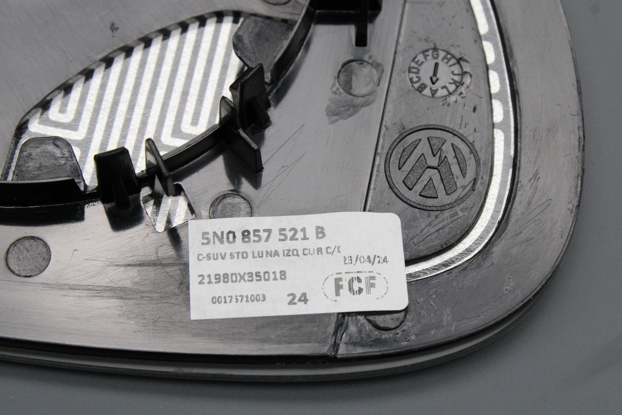 VW Tiguan 08-18 Skoda Yeti SEAT RHD wing mirror glass (left) 5N0857521B