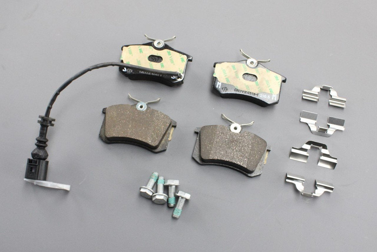 VW Polo 9N3 GTI Lupo GTI SEAT Ibiza Cupra brake pads (rear) 6Q0698451B