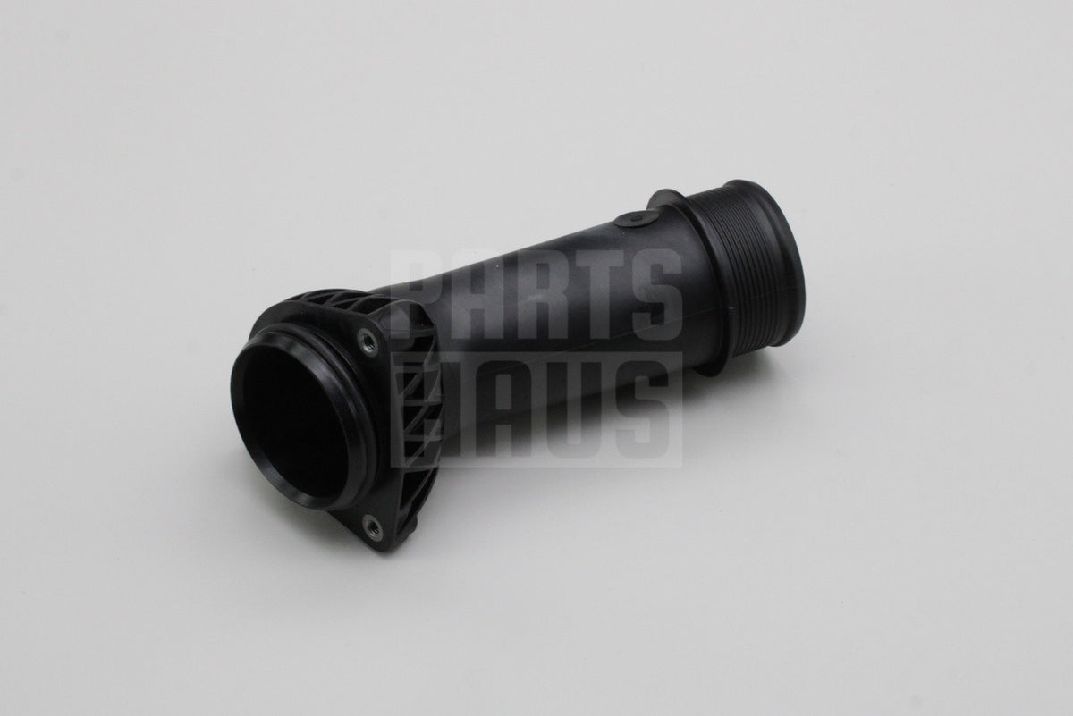 Audi Q7 Q8 RSQ8 4.0 V8 TFSI boost pressure hose (upper left) 4M0145955G, view 1