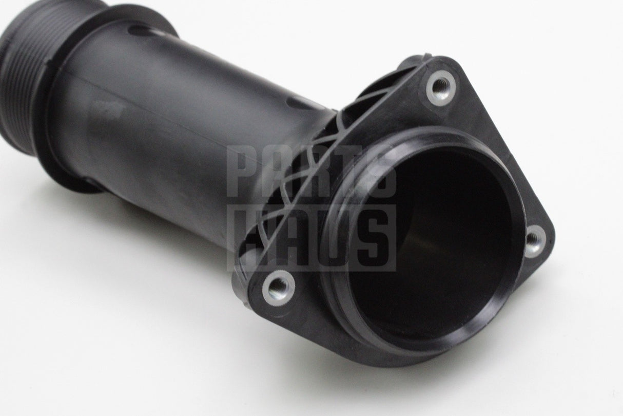 Audi Q7 Q8 RSQ8 4.0 V8 TFSI boost pressure hose (upper left) 4M0145955G