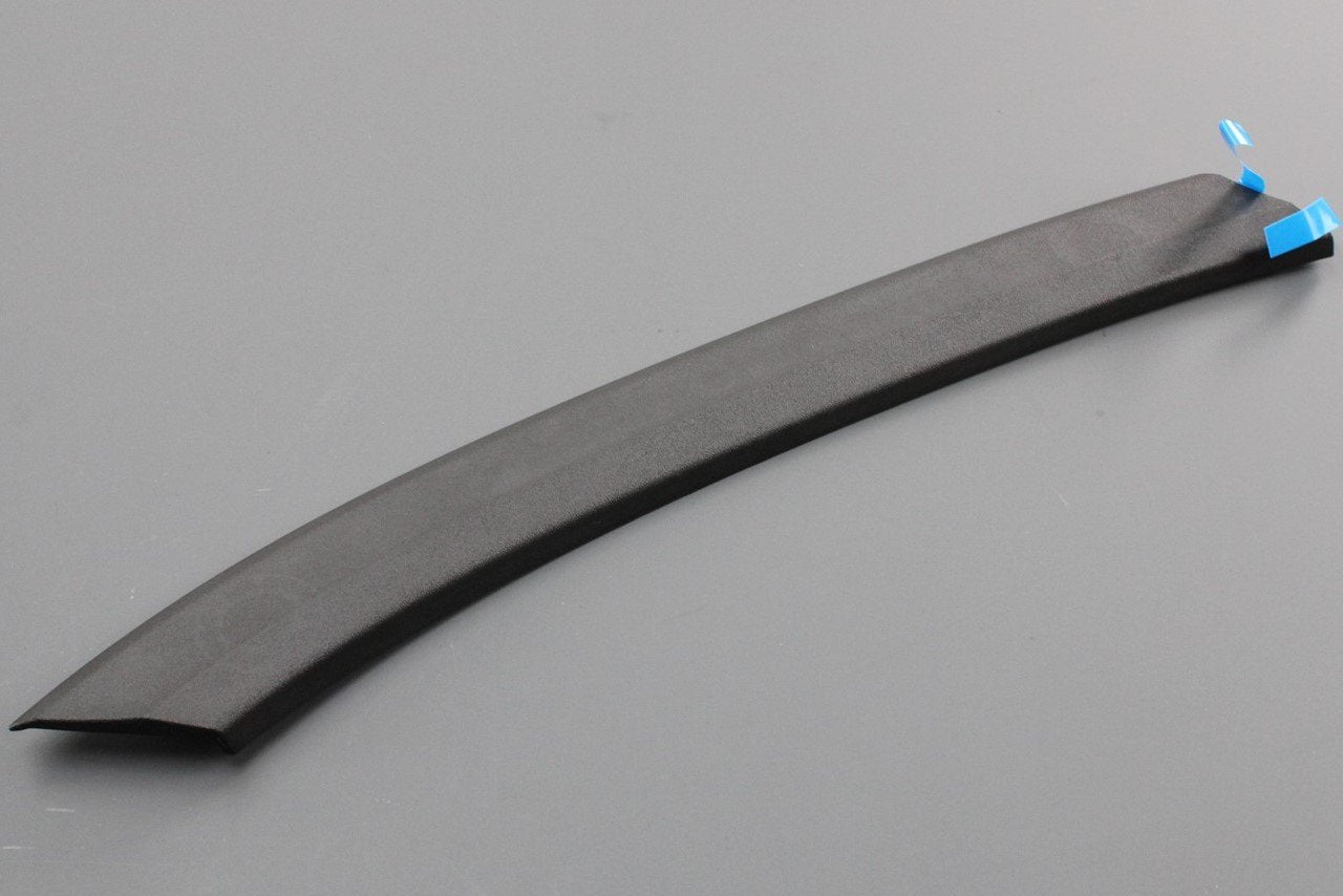 SEAT Ateca 16-on wheel arch protective strip (right rear
