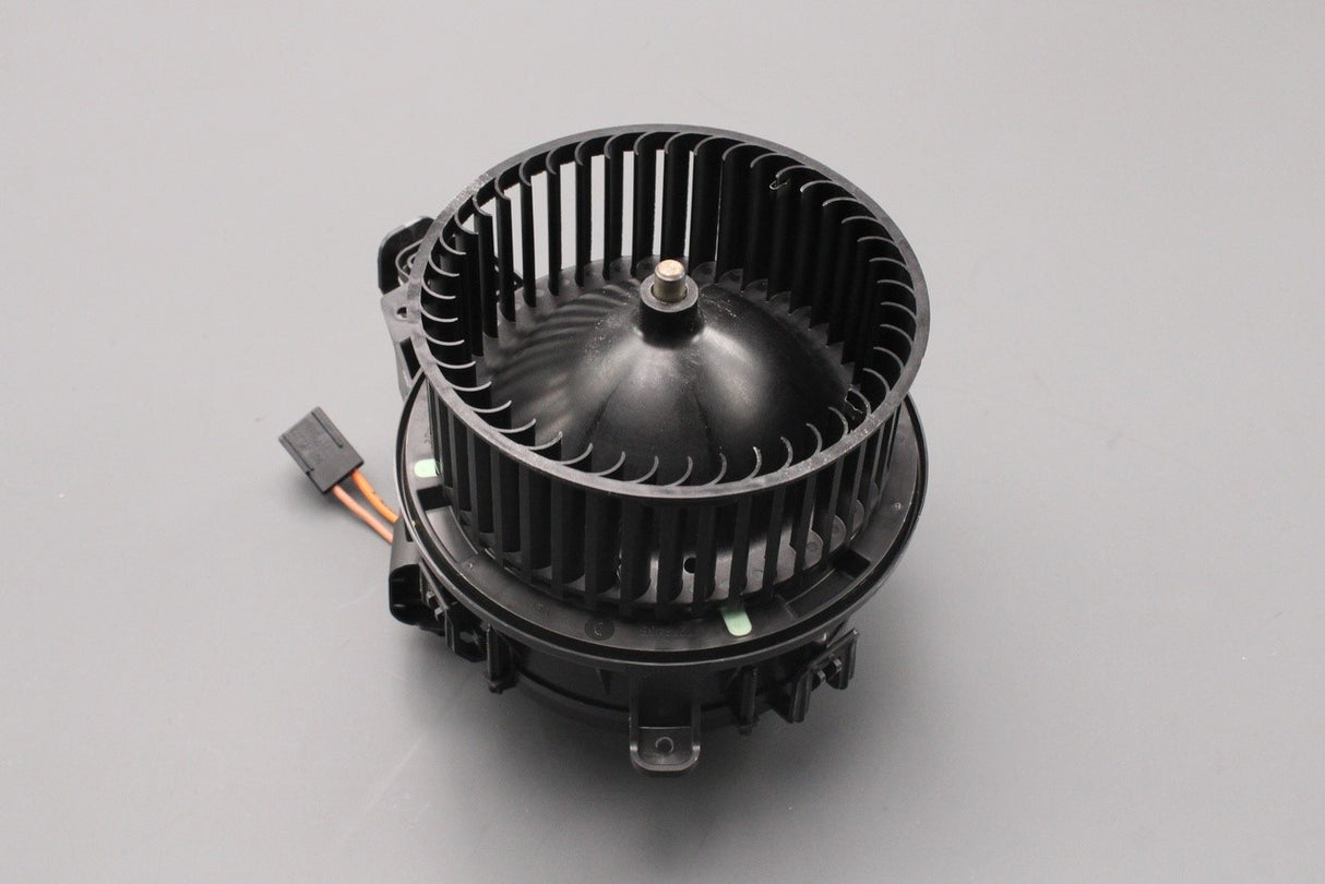 Audi A1 Skoda Kamiq Scala Fabia 19-on heater blower fan motor 2Q2820021A