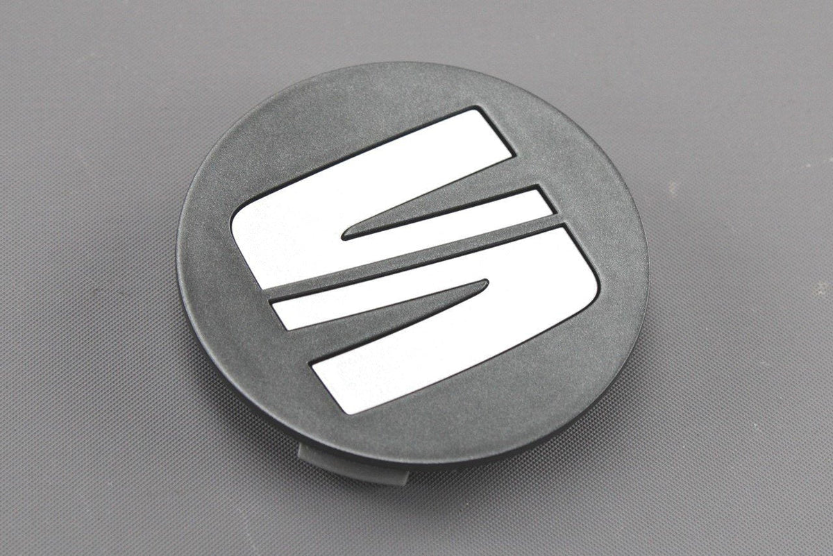 SEAT Leon 2020- Alloy wheel centre hup cap x1 (grey/slvr) 5FA601171 XPF, view 1