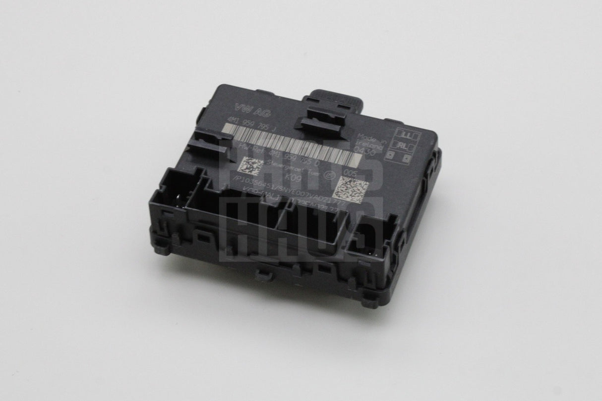 VW Touareg Audi A6 A7 A8 Q5 Q8 RS6 RSQ8 17-on rear door control unit 4M1959795J