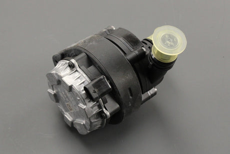 Peugeot Traveller Citreon Berlingo water pump 9834759980
