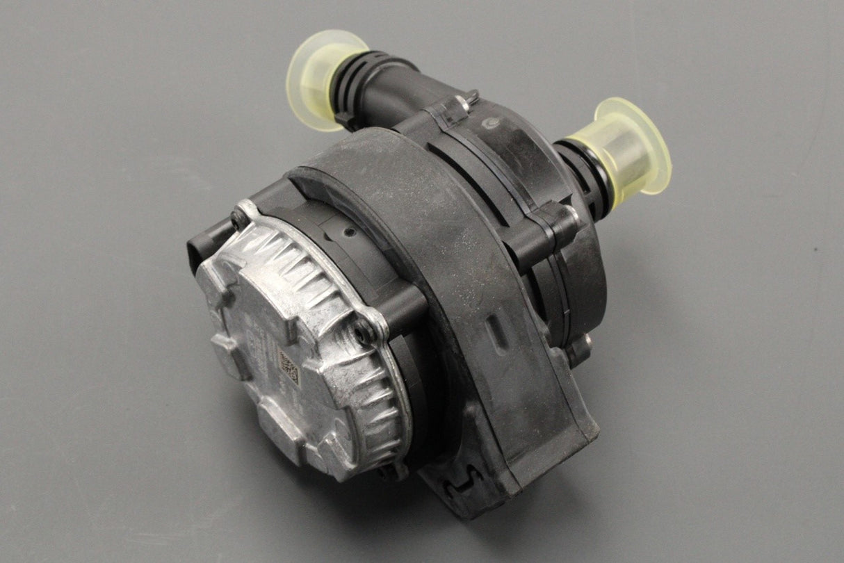 Peugeot Traveller Citreon Berlingo water pump 9834759980