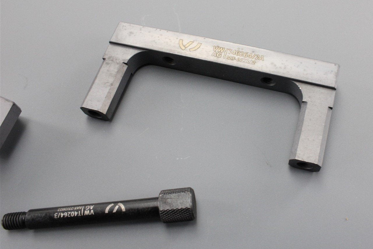 VW Touareg 2018-on 3.0 TFSI camshaft clamp tool (T40264) V03839111EJ