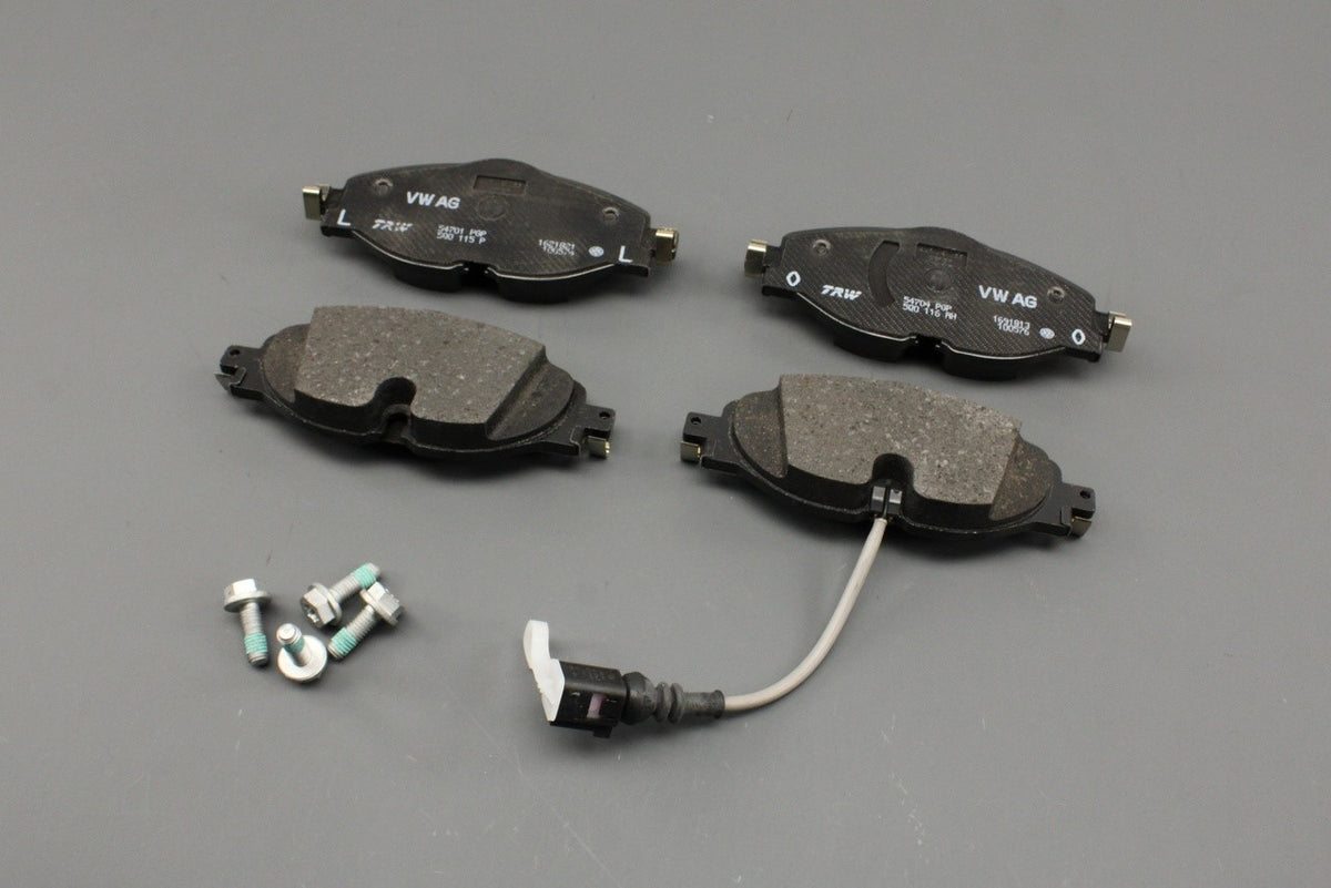 VW Golf GTI MK7 7.5 Audi Q2 Skoda Octavia front brake pads 5Q0698151B, view 1