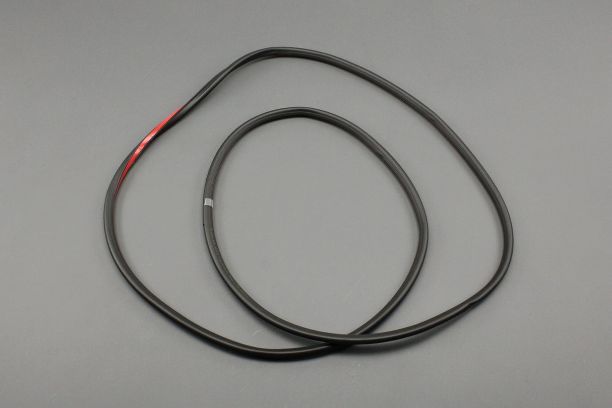 VW Tiguan SEAT Tarraco front outer door seal (right) 5NA837702A 5AP