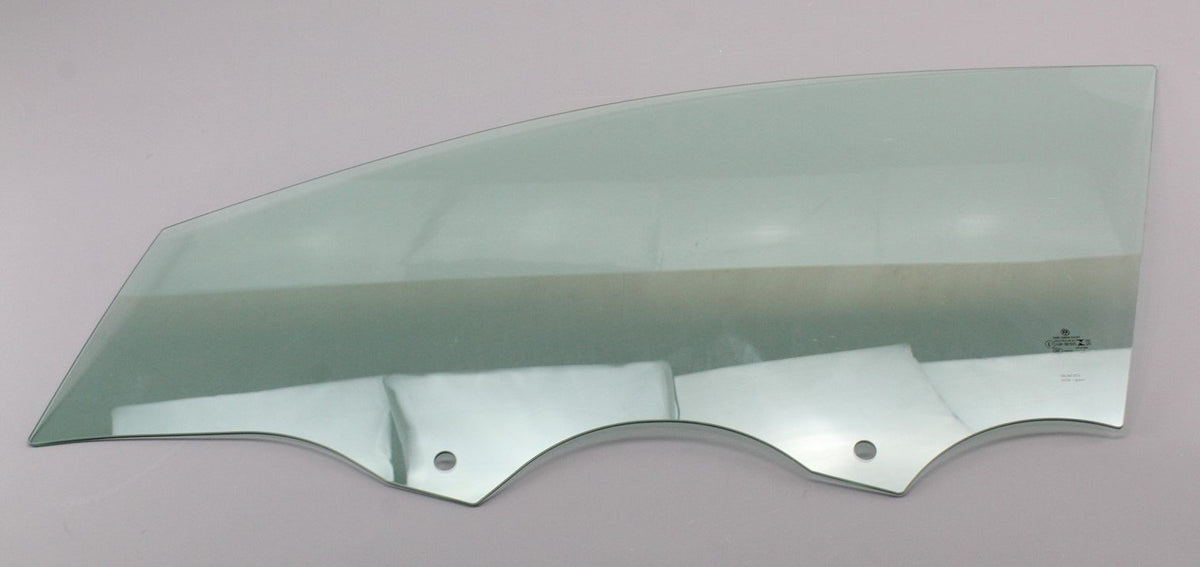 VW Golf MK8 2020-on door window glass (front left) 5H4845201A, view 1