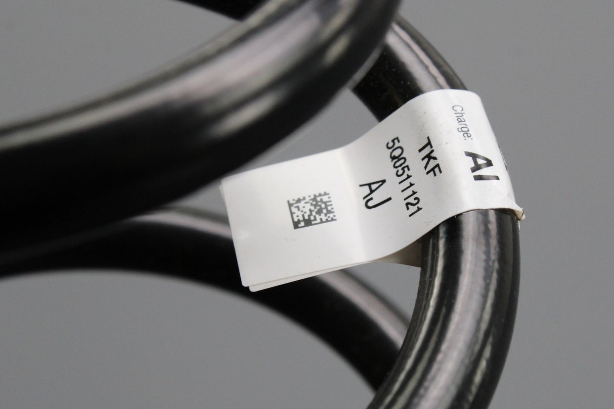 VW Golf MK7 MK7.5 MK8 Skoda Octavia rear coil spring (x1) 5Q0511121AJ