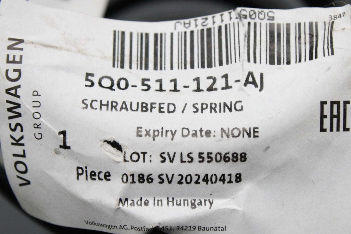 VW Golf MK7 MK7.5 MK8 Skoda Octavia rear coil spring (x1) 5Q0511121AJ