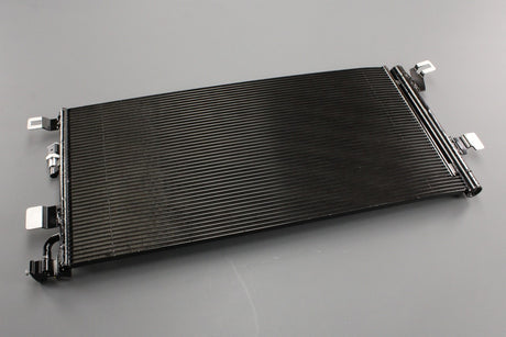 Audi A4 A5 16-on A6 A7 air-conditioning condenser (2.0 TFSI) 8W0816411R
