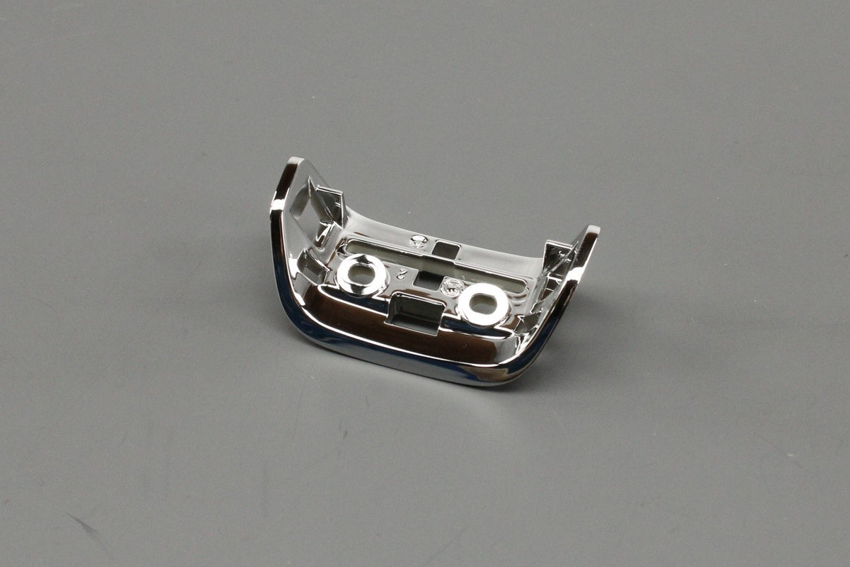 Skoda Octavia Superb Kodiaq steering wheel trim (chrome) 5E3419671 VKH, view 1