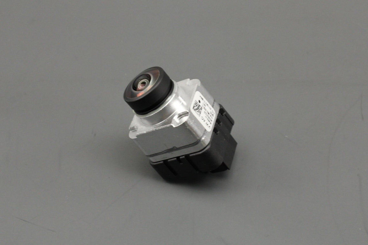 VW ID.4 ID.5 2021-on reversing camera with control unit 1EA980556C, view 1
