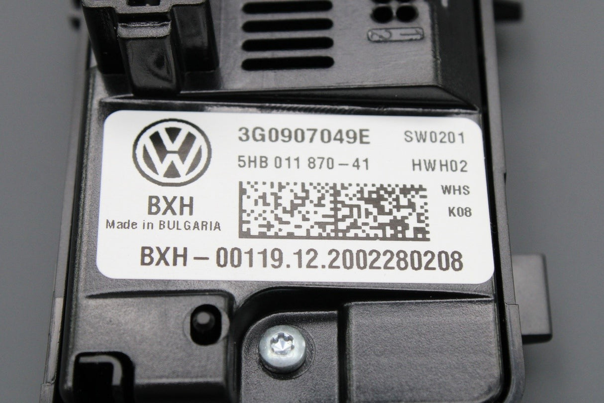 VW Golf SEAT Tarraco rear centre console heater controls 3G0907049E WHS