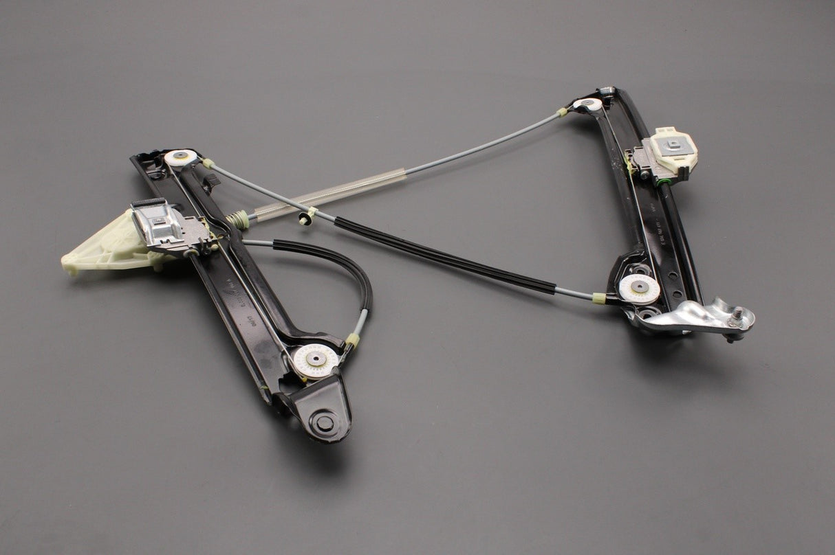 Audi A3 S3 Cabriolet 8V 2015-21 window regulator (left) 8V7837461B