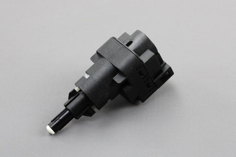VW Polo Touran Golf Caddy Audi R8 A3 brake light switch 6Q0945511