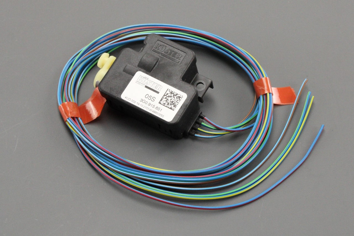 VW Passat B8 2015-24 electric charge flap lock servo motor 3G0915651
