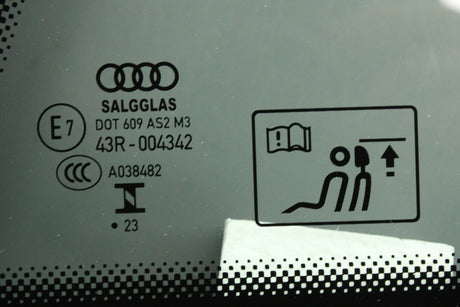 Audi TT TTS TTRS Coupe rear quarter window glass (left) 8S8845299C NVB