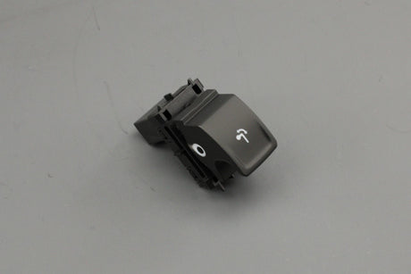 VW Passat Skoda Karoq SEAT Ateca 15-on tow hitch switch 3G0959511A WHS