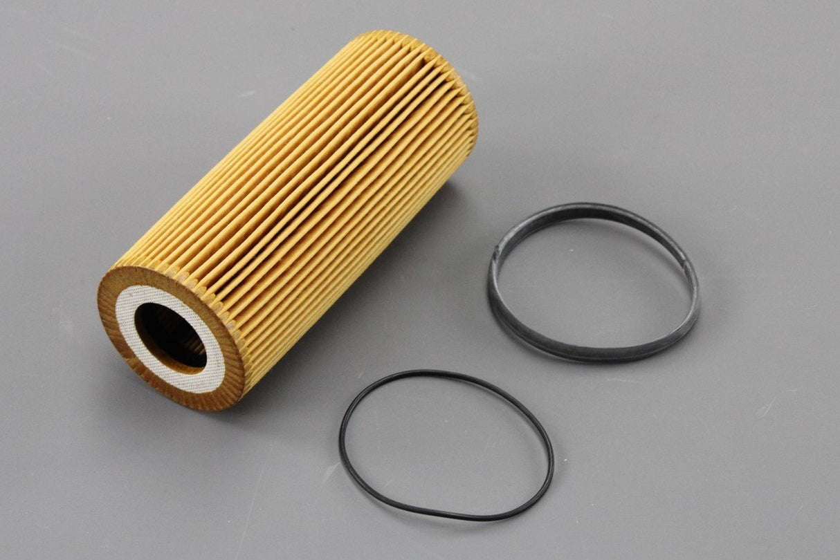 Audi A4 S5 A5 S5 A6 A7 A8 Q5 Q7 3.0 V6 petrol oil filter 06E115562C