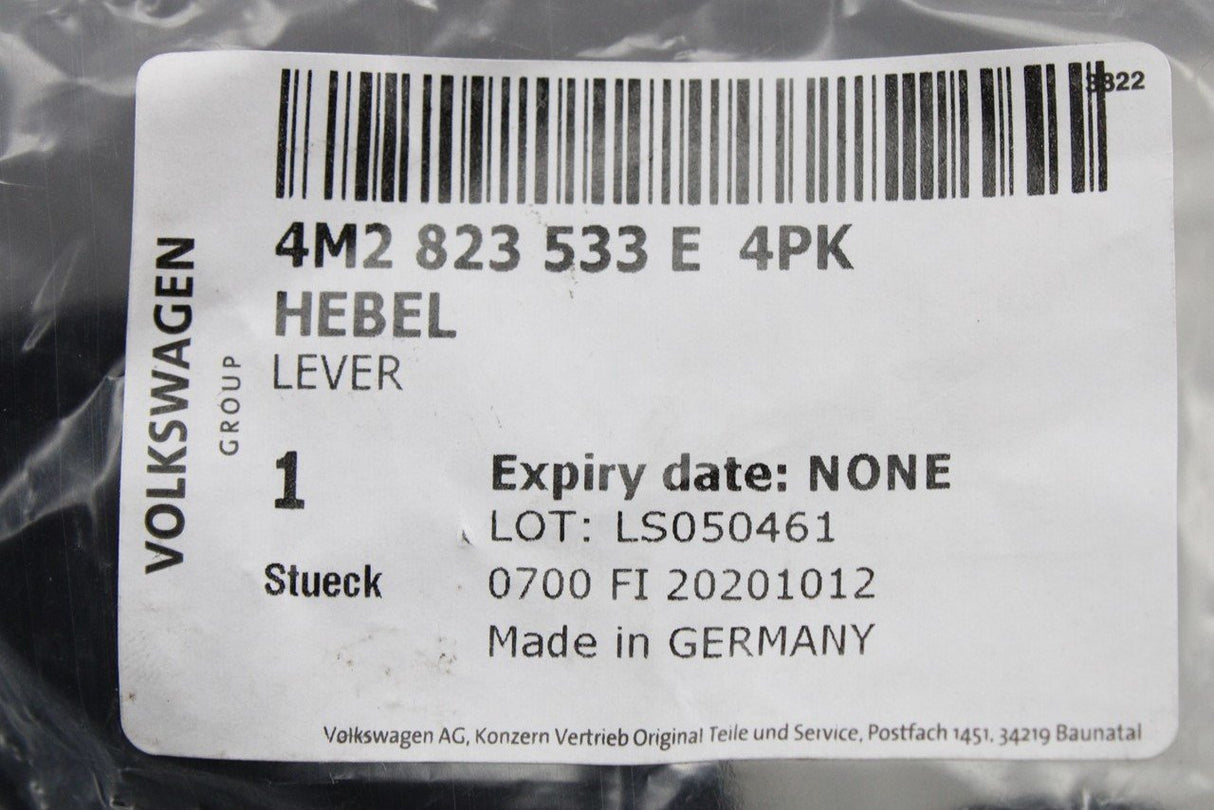 Audi Q7 SQ7 4M 2016-on bonnet release handle (RHD) 4M2823533E 4PK