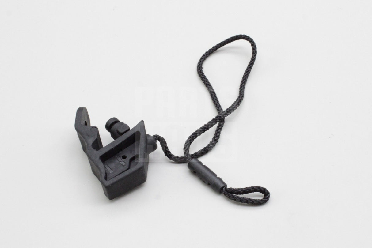 Audi Q2 2017-on parcel shelf strap (right) 81A867668