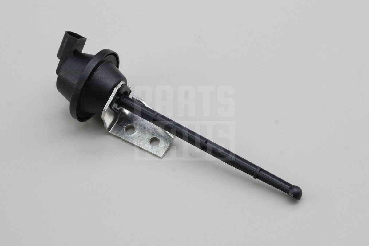 Jaguar XF 2009-2015 XJ 2010-2019 3.0L EGR vacuum actuator C2Z14253