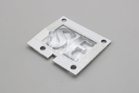 Range Rover 2002-2012 rear tailgate 'SE' badge (titan) LR008136