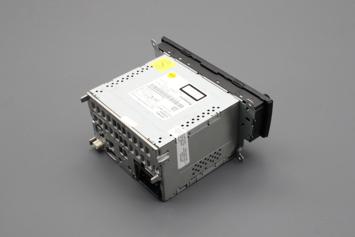 Audi A4 S4 2008-12 A5 RS5 08-11 Q5 concert car radio stereo 8T2057186PX