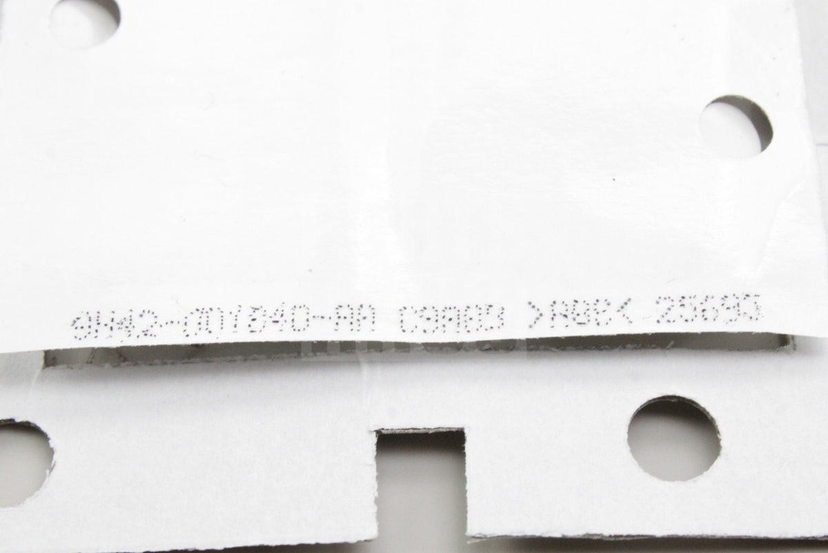 Range Rover 2002-2012 rear tailgate 'SE' badge (titan) LR008136