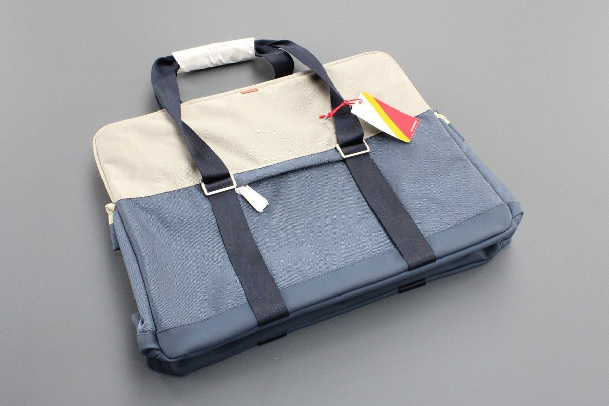 SEAT branded travel bag accessory 6H1087300 GAJ, view 1