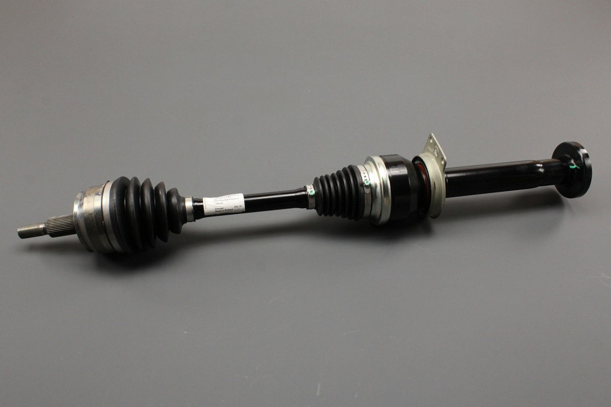 VW Transporter California T5.1 front driveshaft (right) 7E0407272AC, view 1