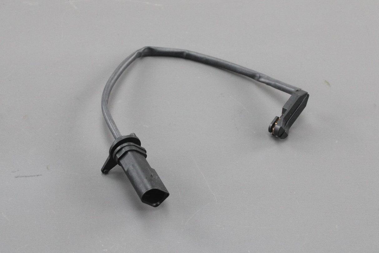 Audi A6 A7 A8 brake pad wear sensor (front) 4G0615121E