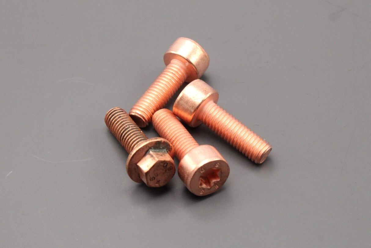 Land Rover Range Rover 2.0L diesel turbocharger gasket kit LR112419