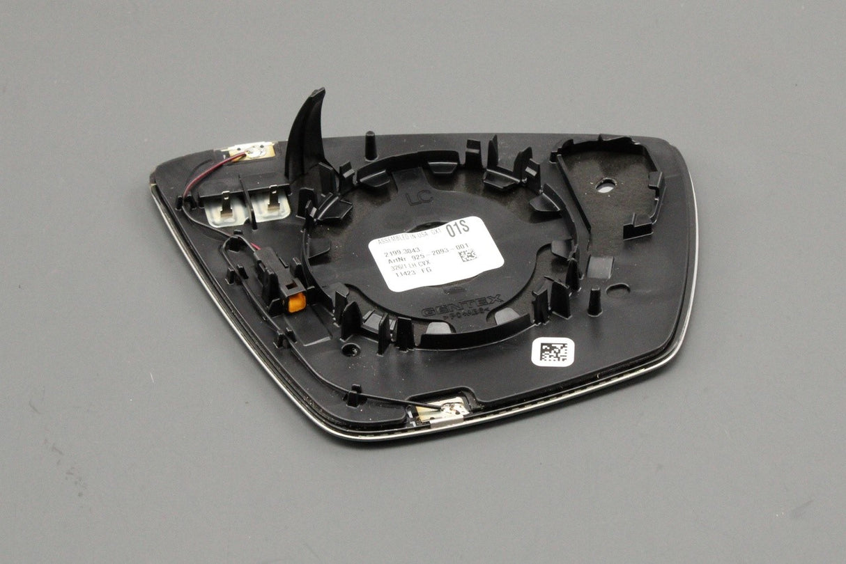 Skoda Kodiaq Karoq auto-dimming wing mirror glass (left) 565857521B