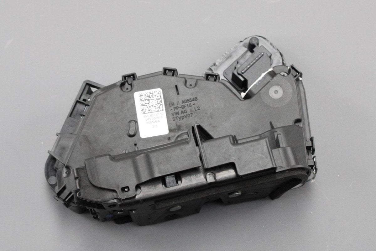 VW Tiguan Passat Arteon left front door lock mechanism RHD 5NC837015D, view 1