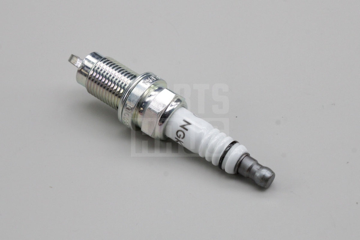 VW Golf MK4 R32 Jetta Skoda Octavia SEAT spark plug x6 (VR6) 101000062AB