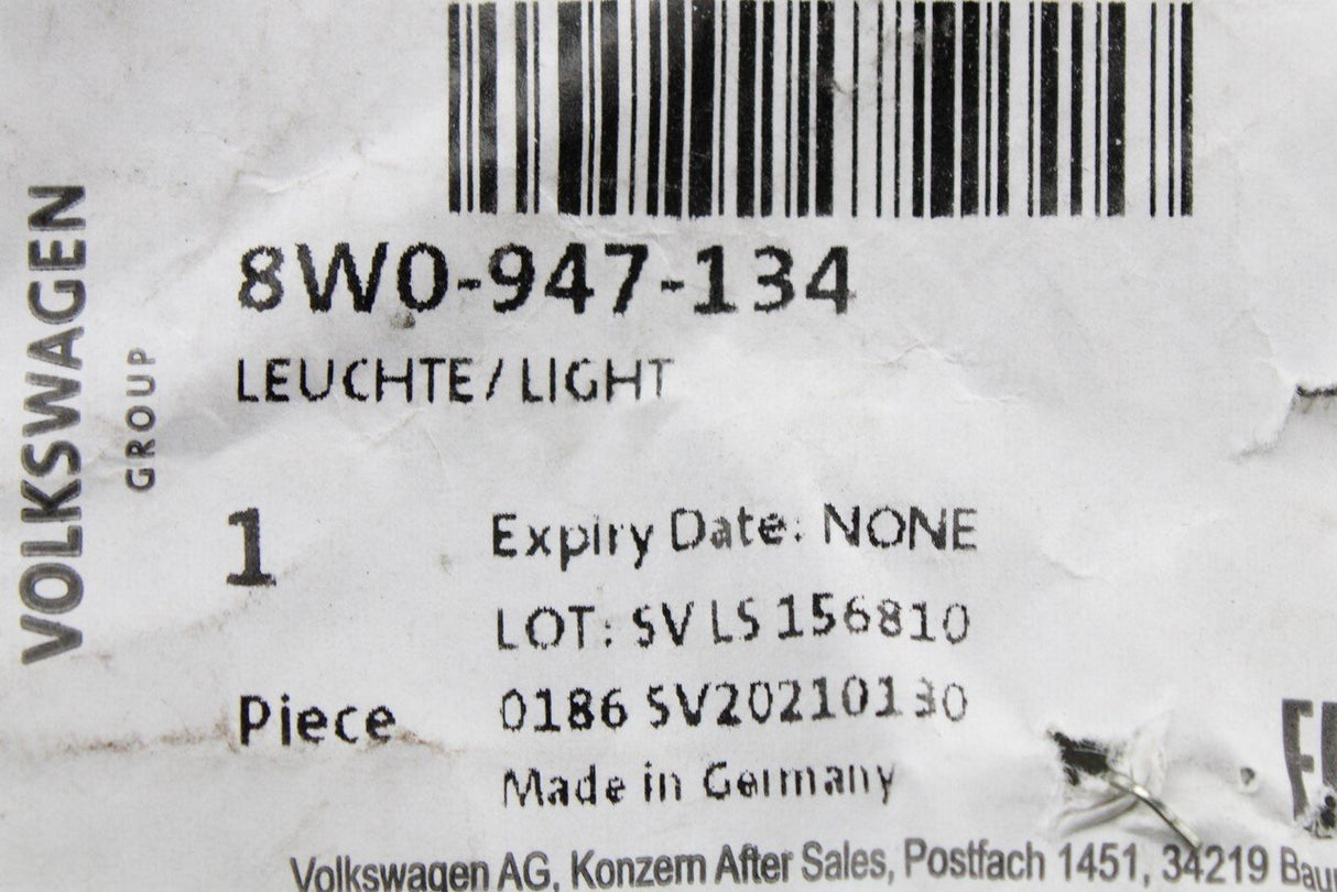 Audi A4 S4 RS4 A5 S5 RS5 Q5 exterior door handle light (right) 8W0947134