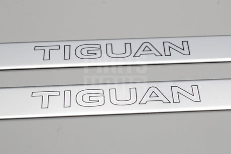 VW Tiguan 2024-on front door sill protectors (aluminium) 571071303
