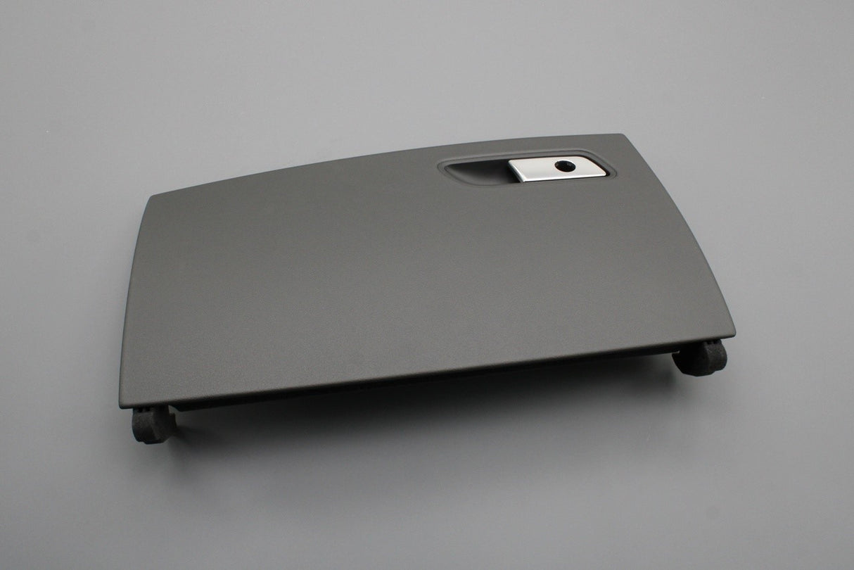 Audi A6 2015-18 A7 RS7 14-18 RHD glovebox compartment lid 4G8857123 24A