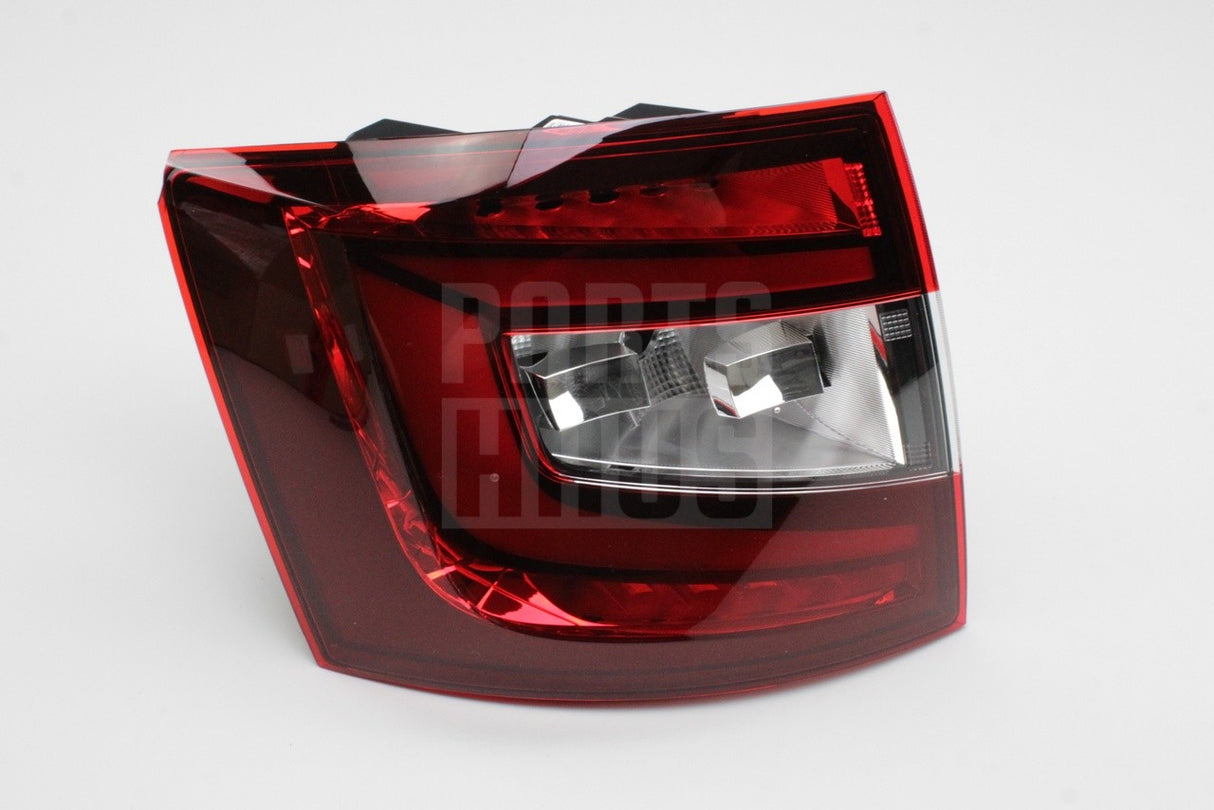 Skoda Octavia Estate 2018-2021 rear tail light (left) 5E9945711