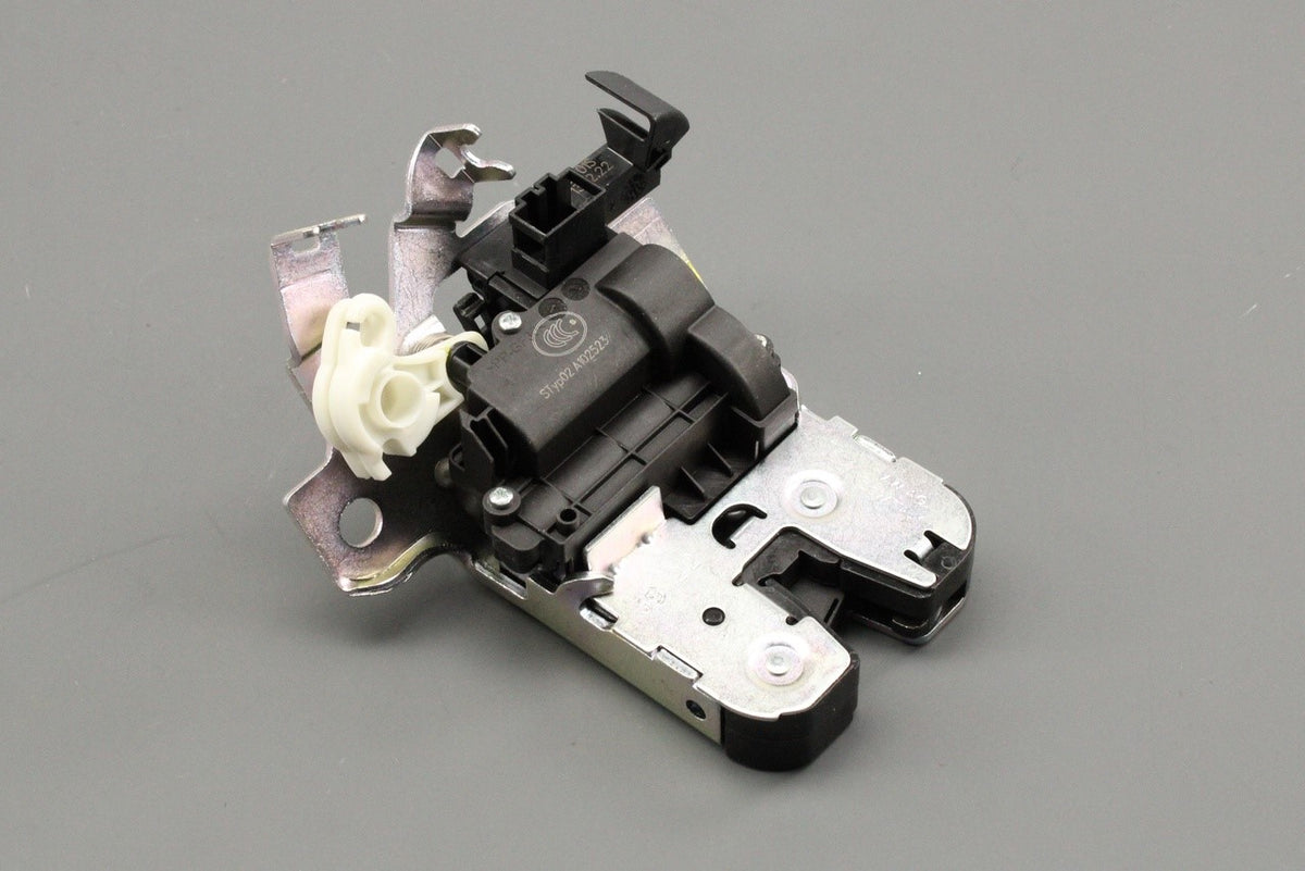 Skoda Octavia 20-on Kamiq 19-on Scala tailgate boot lid lock 654827505, view 1
