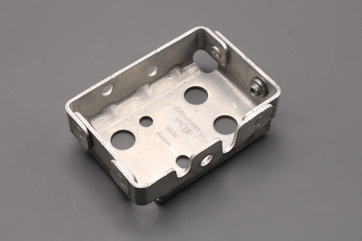 Range Rover Velar 17-on front chassis leg reinforcement (left) LR091614