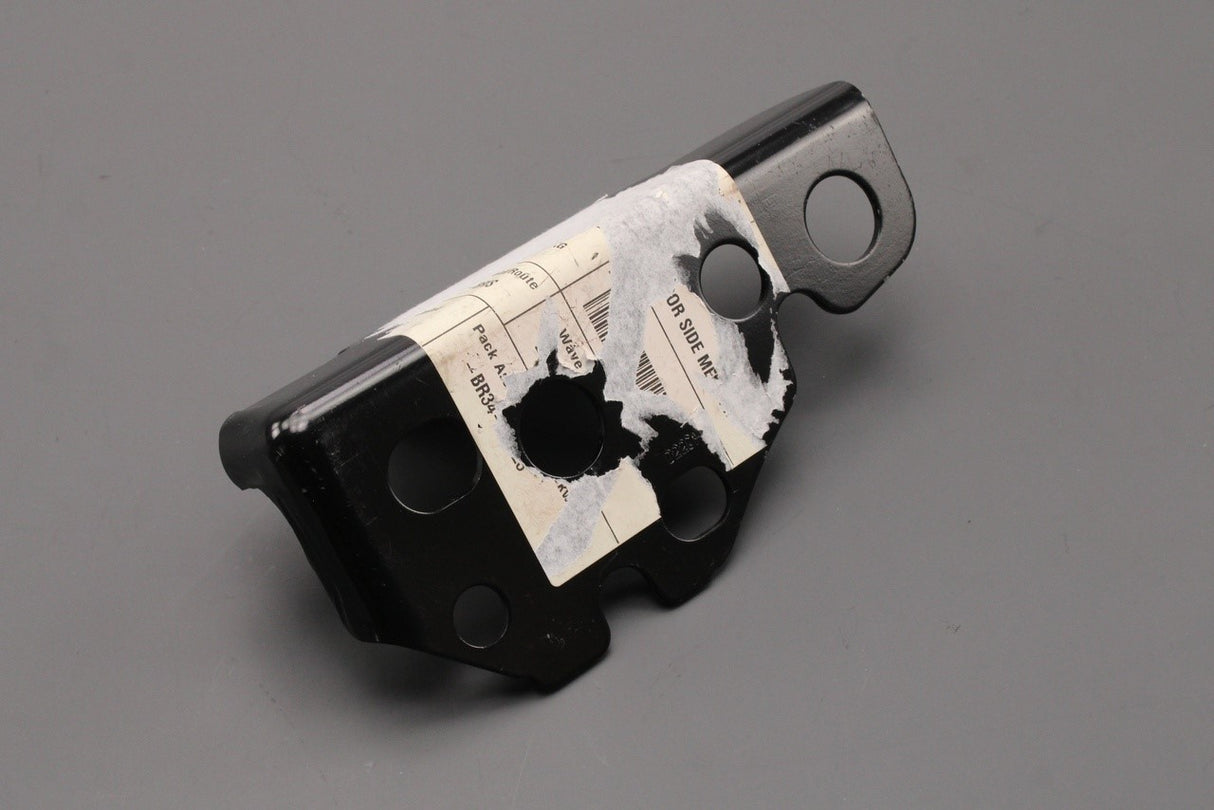 Range Rover Velar 2017-on rear floor side extension (right) LR091513