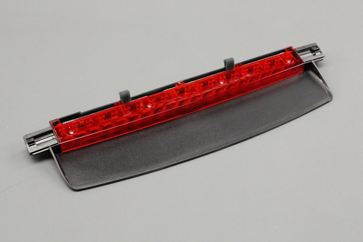 Audi A6 S6 RS6 2005-2011 additional brake light (saloon) 4F5945097, view 1