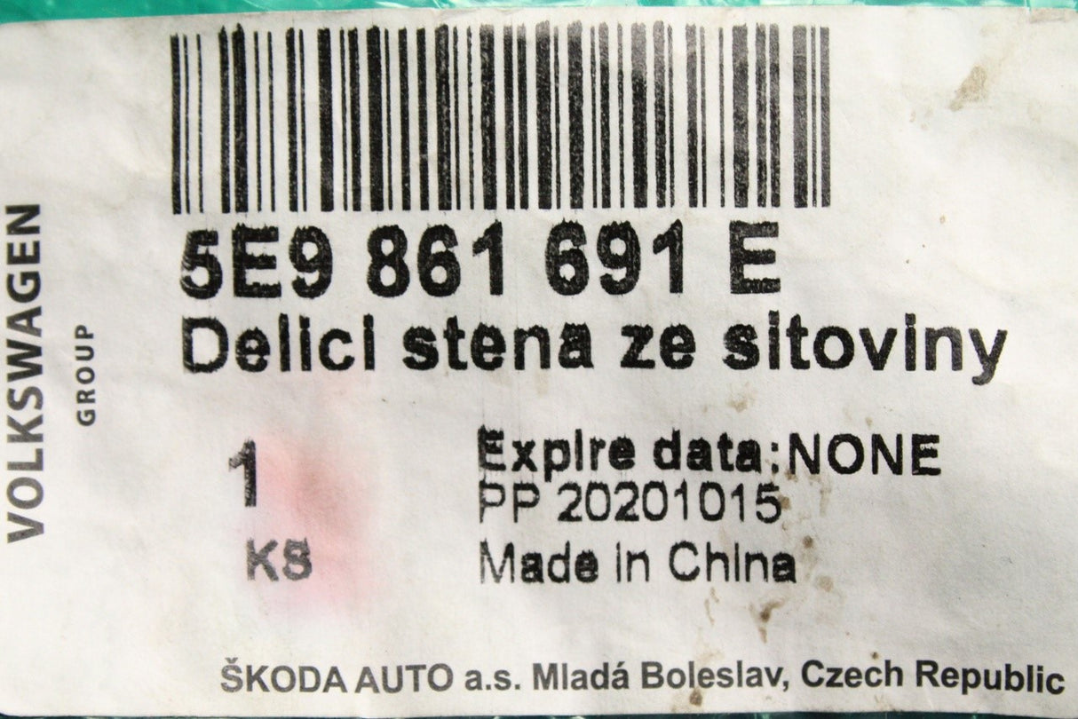 Skoda Octavia Estate 5E 18-20 retractable parcel shelf cover 5E9861691E